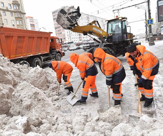 Уборка снега в Абакане и  Республике Хакасия